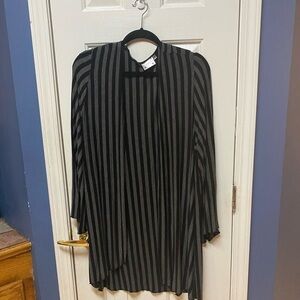 Lightheart L/XL Women Open Front Bell Sleeve Black/gray Cardigan